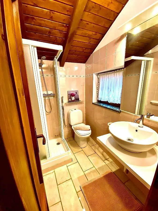 Villa Rosch Lezzeno Italy
