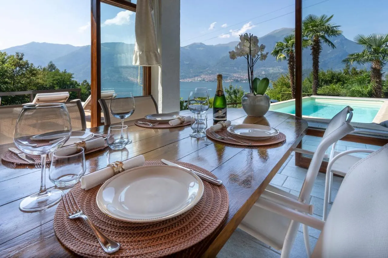 Villa Rosch Lezzeno Italien