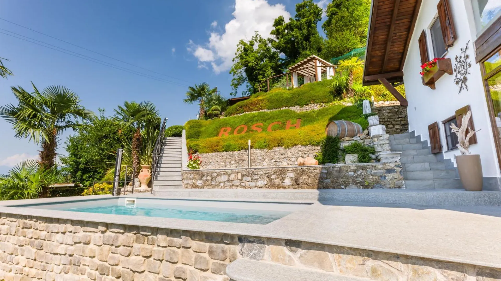 Villa Rosch Lezzeno 0*,