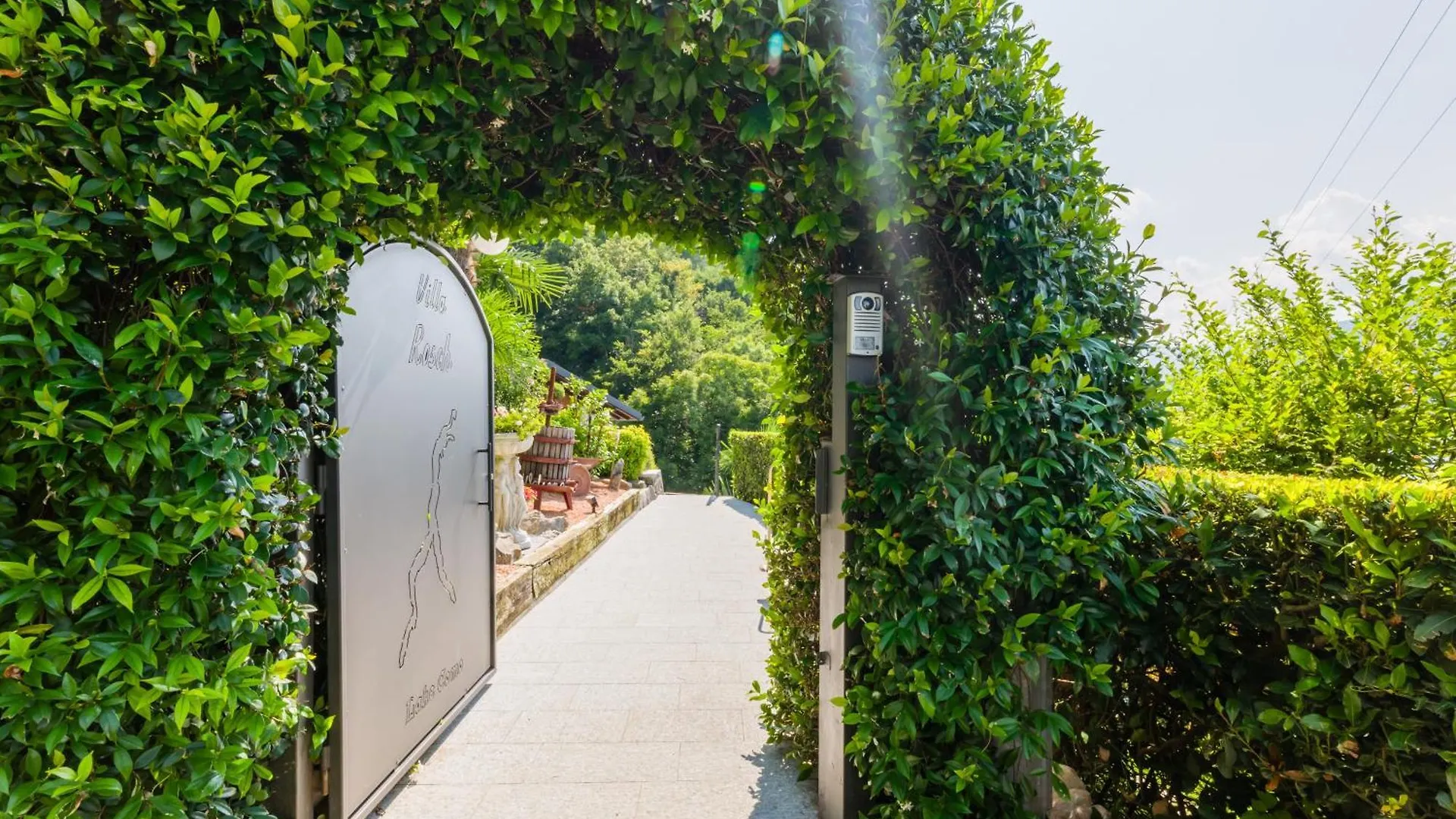 Villa Rosch Lezzeno Italien